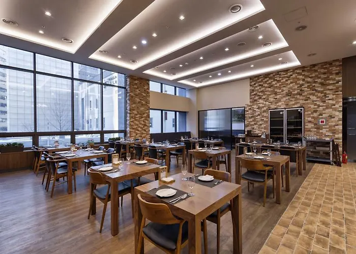 Ena Namdaemun Hotel 4*